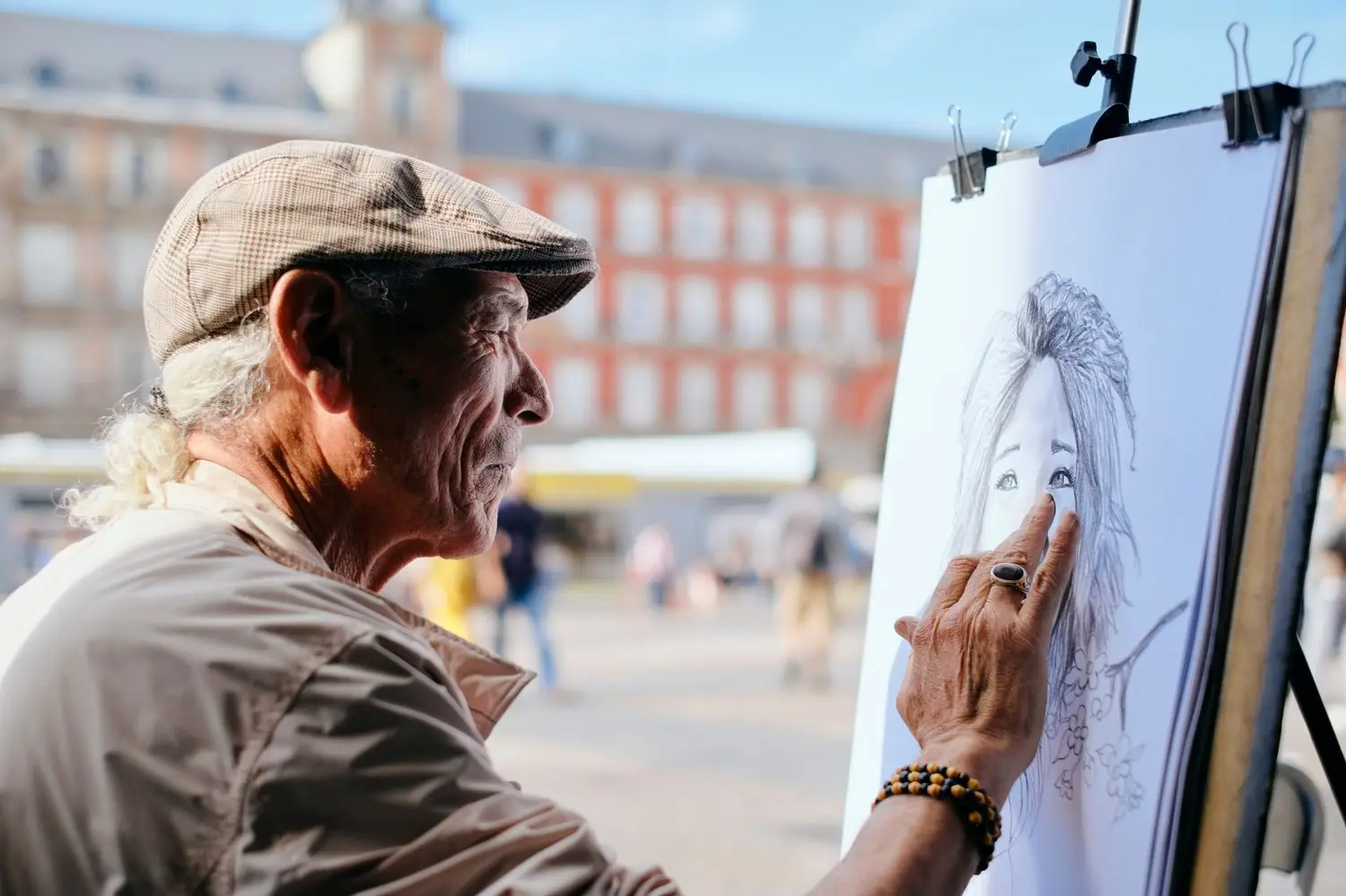 Jak wykorzystać urban sketching w rozwoju kreatywności